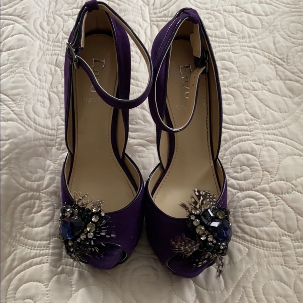 Enzo Angiolini Feather Heels